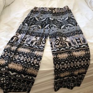 One world pants size L